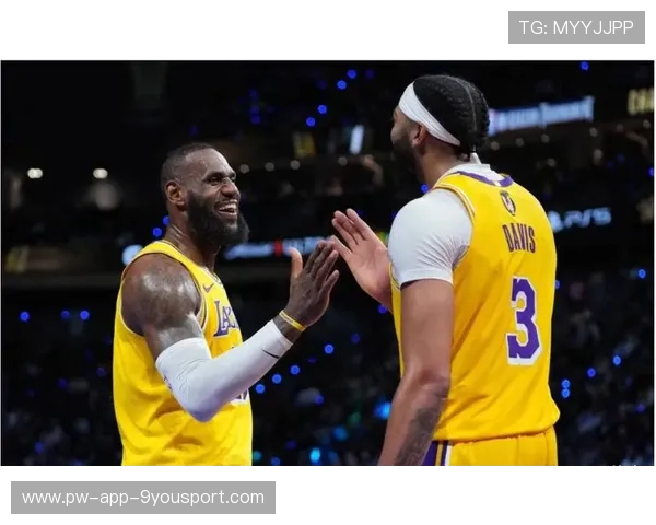 浓眉与詹姆斯疑似分裂，湖人急需找回原有的化学反应