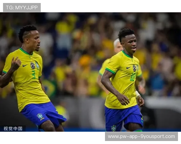 维尼修斯门前补射形成关键领先